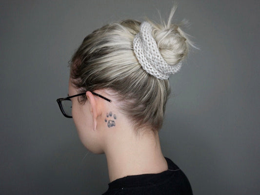 Knit Scrunchie in Linen