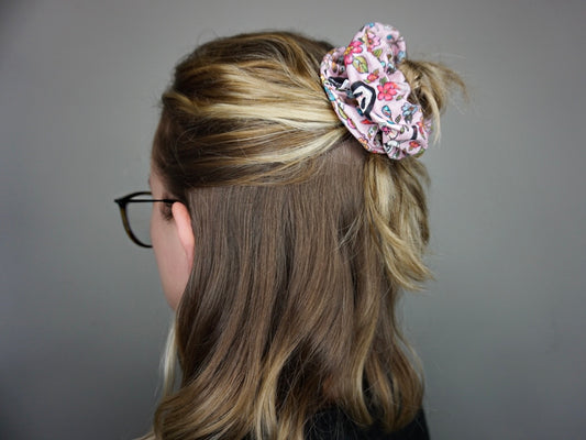 Ghostface Halloween Scrunchie - Charlie & Luna Co.
