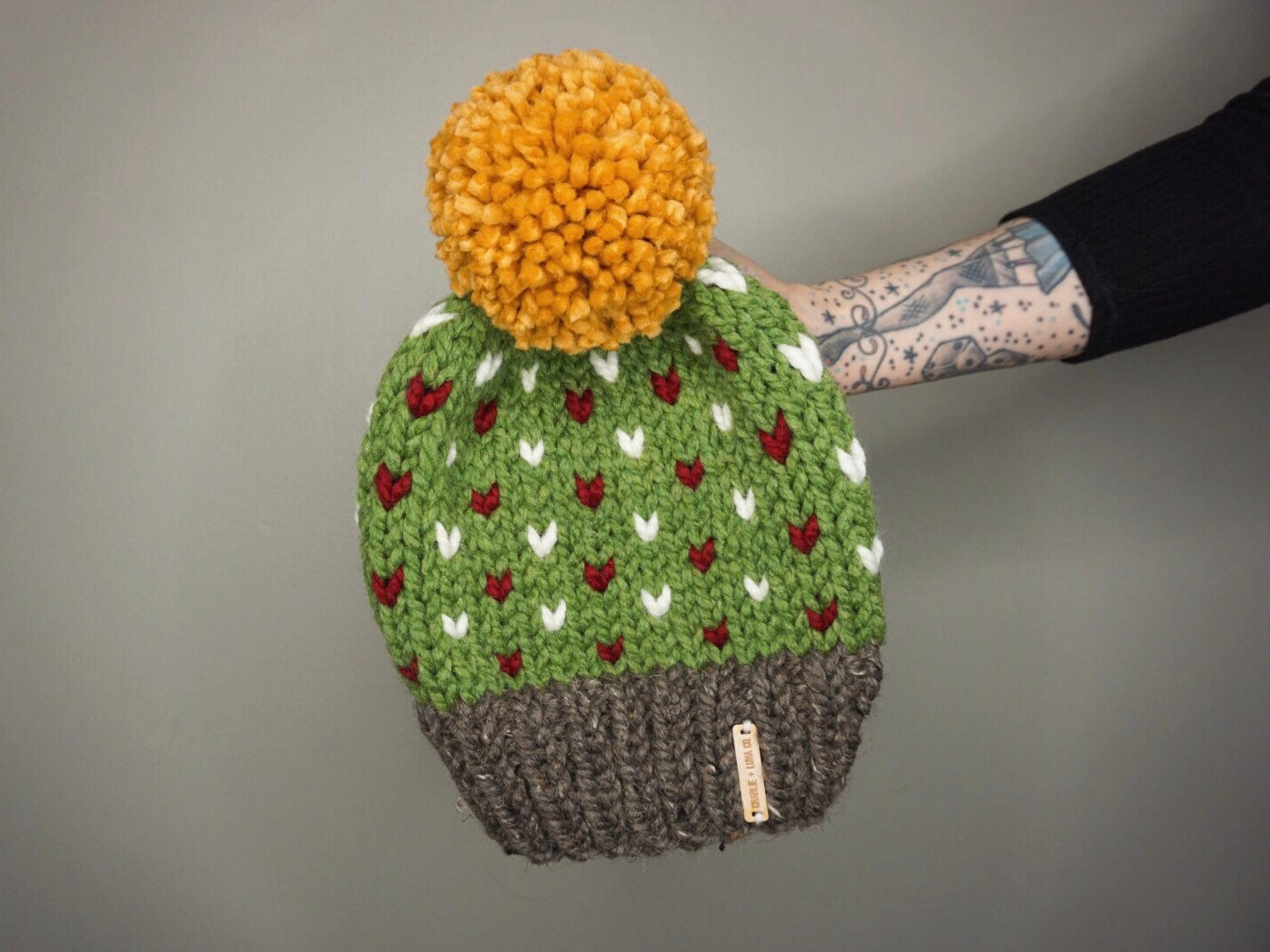 The Christmas Tree Beanie – Charlie and Luna Co
